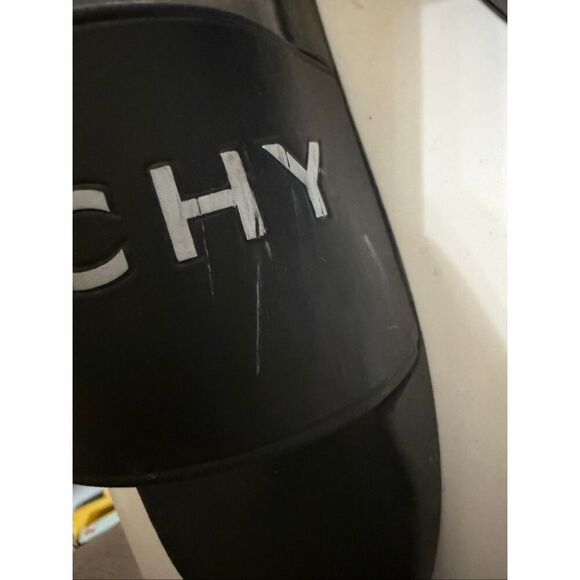 Givenchy Women's Raised Logo Flat Pool Slide Sandals Black Size 37 - Picture 4 of 12